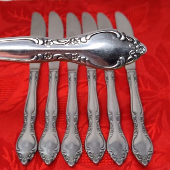 8X Butter Knives Imperial International FLORELLE Stainless SS BK Vtg Dinner Knif - Picture 1 of 13